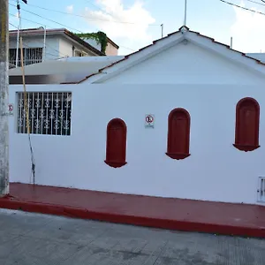 ホームステイ Casas Calis カンクン