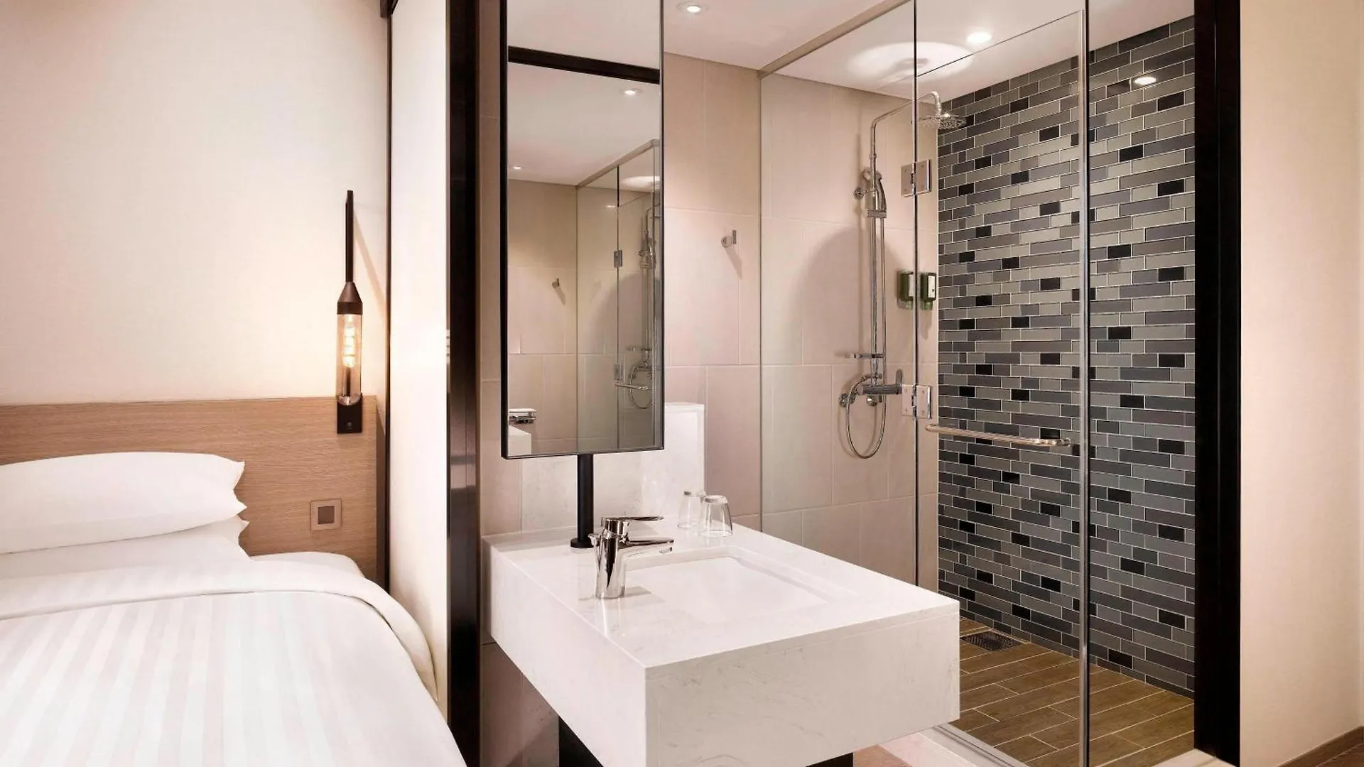 Fairfield By Marriott Seoul Hotel